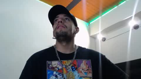     online show from 02/05/25, 08:54