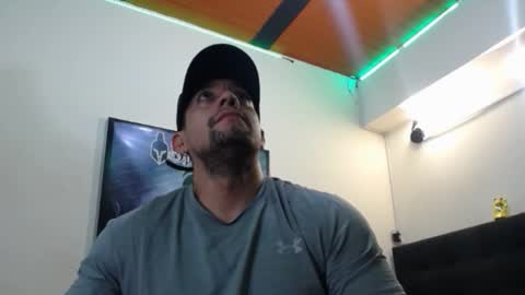     online show from 09/11/25, 07:08