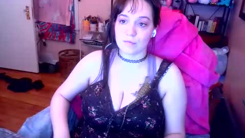 Snapshot of spawnofademon chatting on 04/01/26, 11:22 spawnofademon online show from 04/01/26, 11:22