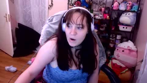 Snapshot of spawnofademon chatting on 04/27/26, 08:45 spawnofademon online show from 04/27/26, 08:45