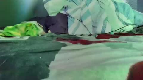 Snapshot of spazondatazzz chatting on 10/12/25, 03:33 spazondatazzz online show from 10/12/25, 03:33