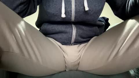 Snapshot of specialll27 chatting on 01/26/25, 11:39 Dany online show from 01/26/25, 11:39