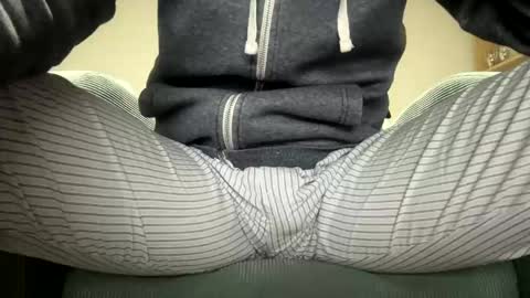 Snapshot of specialll27 chatting on 02/01/25, 10:23 Dany online show from 02/01/25, 10:23