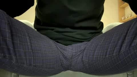 Snapshot of specialll27 chatting on 02/19/25, 10:42 Dany online show from 02/19/25, 10:42