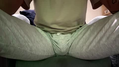 Snapshot of specialll27 chatting on 03/10/25, 10:45 Dany online show from 03/10/25, 10:45