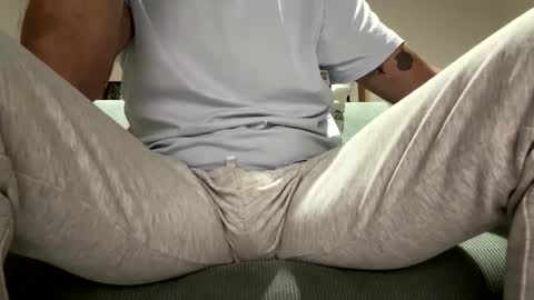 Snapshot of specialll27 chatting on 11/25/25, 11:16 Dany online show from 11/25/25, 11:16