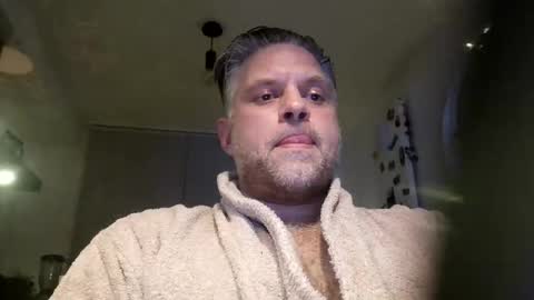 Snapshot of spectacularguy chatting on 12/26/24, 07:03 DutchDude online show from 12/26/24, 07:03