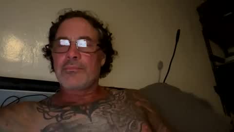 specter1972 online show from 12/02/25, 01:00