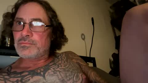 Snapshot of specter1972 chatting on 03/24/26, 12:04 specter1972 online show from 03/24/26, 12:04