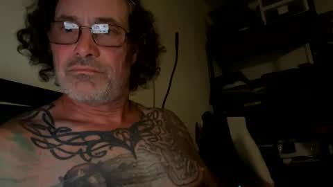 Snapshot of specter1972 chatting on 04/14/26, 01:55 specter1972 online show from 04/14/26, 01:55