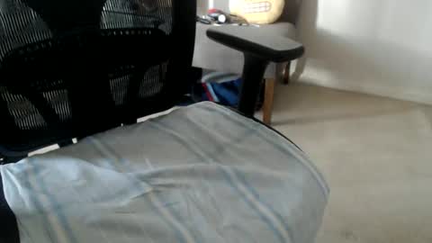 speedoguy78 online show from 12/19/24, 08:13