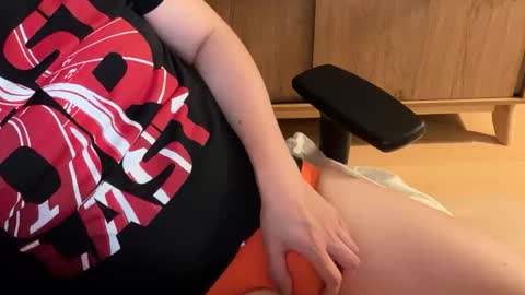 Snapshot of speedoguy78 chatting on 03/25/26, 07:53 speedoguy78 online show from 03/25/26, 07:53