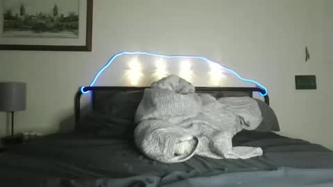 Snapshot of spencergndxxx chatting on 10/10/25, 12:48 spencergndxxx online show from 10/10/25, 12:48