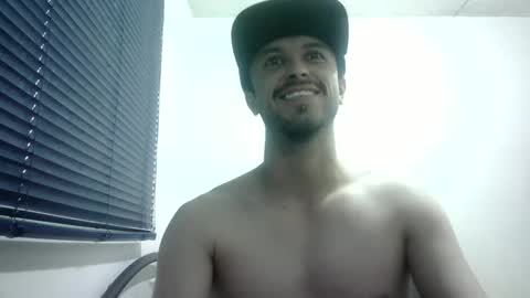 Snapshot of sperm_donor94 chatting on 12/19/24, 07:29 sperm_donor94 online show from 12/19/24, 07:29