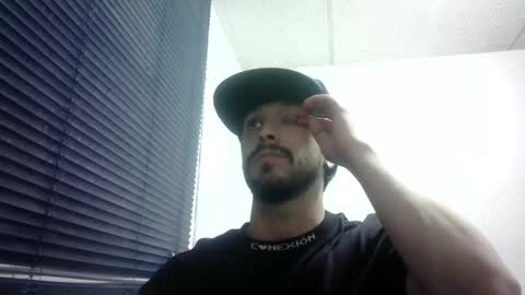 Snapshot of sperm_donor94 chatting on 02/28/25, 05:48 sperm_donor94 online show from 02/28/25, 05:48