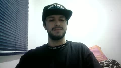 Snapshot of sperm_donor94 chatting on 09/15/25, 05:35 sperm_donor94 online show from 09/15/25, 05:35