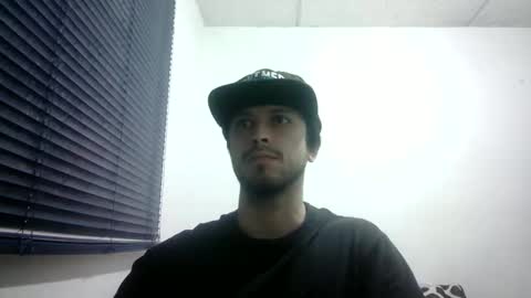 Snapshot of sperm_donor94 chatting on 09/28/25, 10:42 sperm_donor94 online show from 09/28/25, 10:42