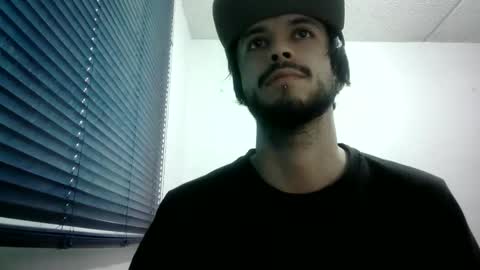 Snapshot of sperm_donor94 chatting on 12/15/25, 04:22 sperm_donor94 online show from 12/15/25, 04:22