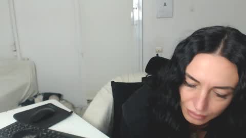 Carla online show from 02/03/25, 05:24