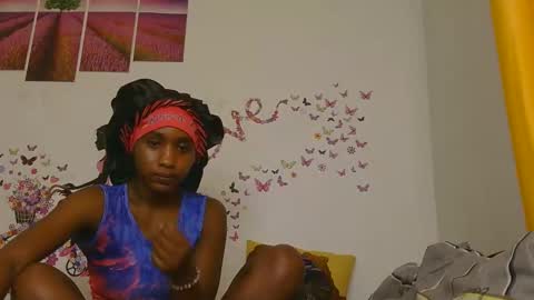 Snapshot of spicy_angels chatting on 05/03/26, 09:48 Quinter Cheeky online show from 05/03/26, 09:48