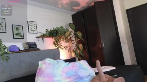 Alicia online show from 06/30/26, 11:50