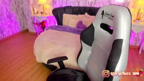 Amelia      GTM-5 817       IG Spicychoco am online show from 03/04/25, 01:06