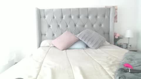 Snapshot of spicyangie chatting on 03/06/25, 05:35 Im Angela online show from 03/06/25, 05:35