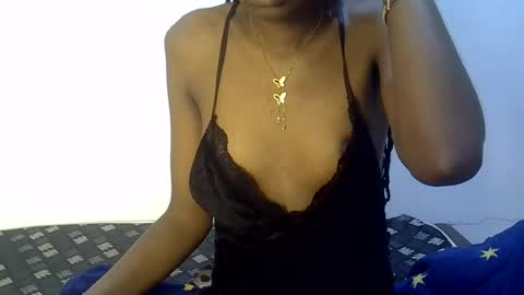 Snapshot of spicybobolishia_ chatting on 06/23/26, 04:32 Bobo online show from 06/23/26, 04:32