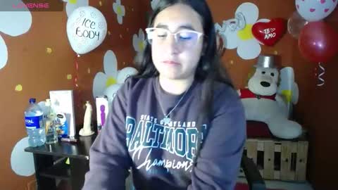 Snapshot of spicydoll4 chatting on 02/26/26, 02:49 Veronica online show from 02/26/26, 02:49