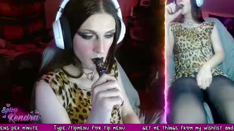 Snapshot of spicykendra chatting on 02/20/25, 03:45 Kendra online show from 02/20/25, 03:45