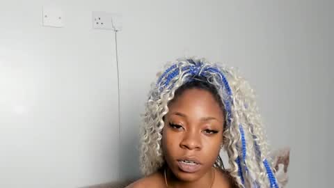 Snapshot of spicyshante chatting on 06/17/26, 05:14 Shante online show from 06/17/26, 05:14
