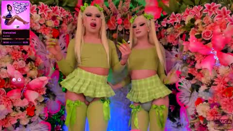  Alison  Sharon  online show from 11/01/25, 02:02