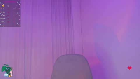 Snapshot of spicyvainilla chatting on 03/30/26, 10:38 Valeria online show from 03/30/26, 10:38