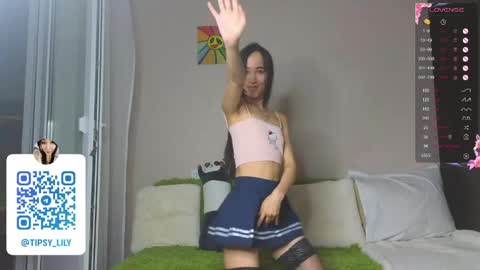 Snapshot of spicyyuki chatting on 04/11/26, 04:44 Tipsy online show from 04/11/26, 04:44