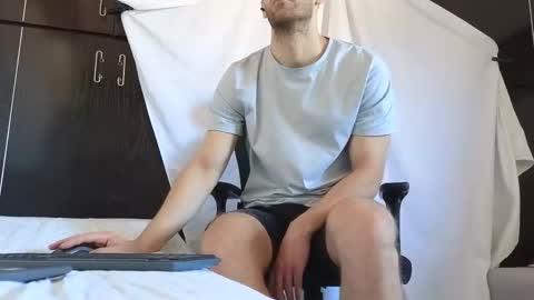 Marco. When Im offline you can view premium content in bio online show from 09/18/25, 07:43