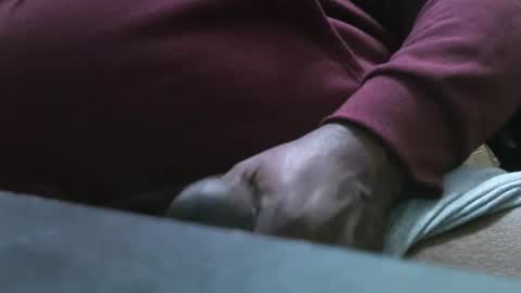 spiderwebb69 online show from 01/05/26, 06:44