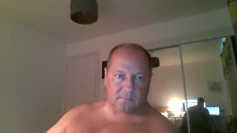 Snapshot of spidey1051a chatting on 03/17/26, 06:00 spidey1051a online show from 03/17/26, 06:00