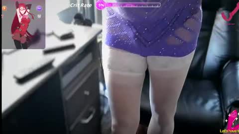 Snapshot of spiffy523 chatting on 11/24/25, 06:51 stephanie online show from 11/24/25, 06:51