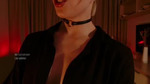 Snapshot of spiklencii chatting on 12/21/24, 04:46 Elizabeth online show from 12/21/24, 04:46