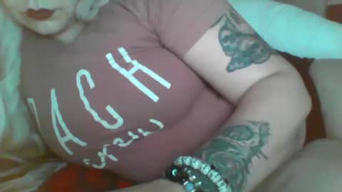 Vanessa Spade online show from 01/03/25, 11:25