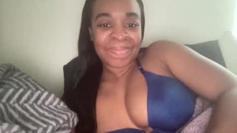 Snapshot of spinprincess_ chatting on 12/20/24, 01:22 Spinerina online show from 12/20/24, 01:22