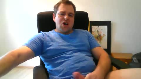 Snapshot of spirit_2706 chatting on 12/19/24, 10:45 spirit_2706 online show from 12/19/24, 10:45