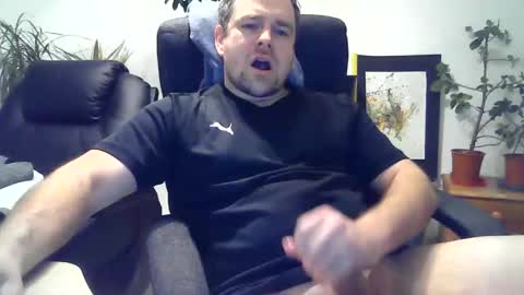 Snapshot of spirit_2706 chatting on 12/30/24, 06:42 spirit_2706 online show from 12/30/24, 06:42