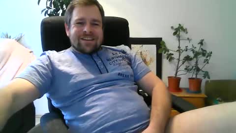 Snapshot of spirit_2706 chatting on 01/19/25, 12:39 spirit_2706 online show from 01/19/25, 12:39