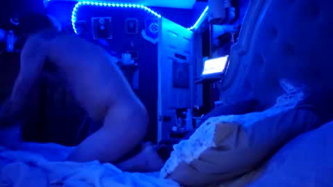 Lil blue devil online show from 12/31/24, 01:52