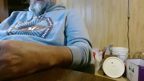 Snapshot of splash_w chatting on 11/26/25, 02:51 Splash Man online show from 11/26/25, 02:51