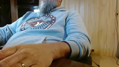 Snapshot of splash_w chatting on 04/14/26, 02:45 Splash Man online show from 04/14/26, 02:45