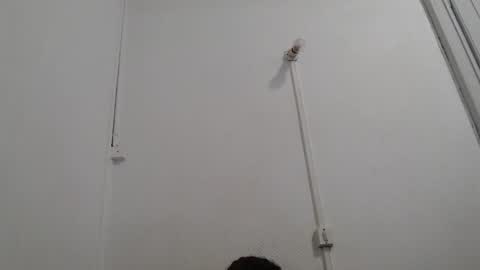 Snapshot of splashyyyz chatting on 09/21/25, 03:35 splashyyyz online show from 09/21/25, 03:35