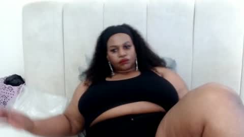 Snapshot of splendidtalitha chatting on 07/01/26, 01:02 SplendidTalitha online show from 07/01/26, 01:02