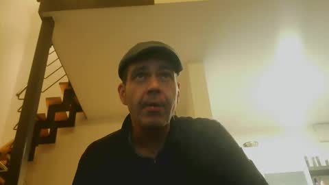 Snapshot of spliffray chatting on 02/26/25, 08:22 spliffray online show from 02/26/25, 08:22